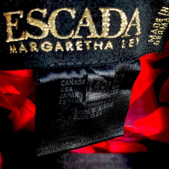 Escada 💯Silk Stunning Red Print Gorgeous Buttons ButtonDown ShirtMade InGermany